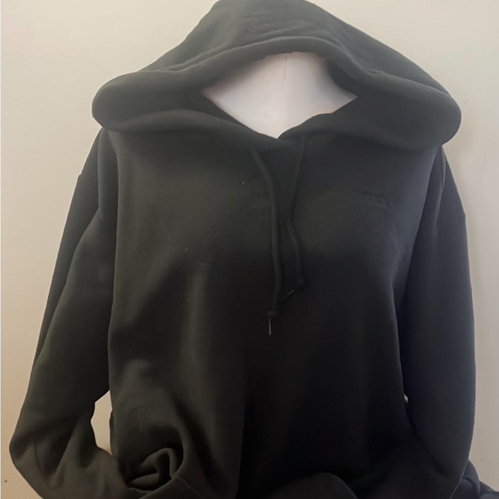 NWT SOFT BLACK PINK HOODIE